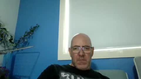 leonew71 online show from September 21, 6:31 pm