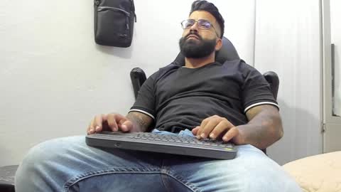 Leo online show from January 8, 3:08 am