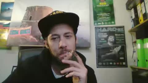 leonidascum online show from December 3, 12:58 pm