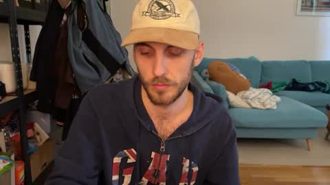 Leon online show from February 23, 2:47 pm