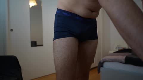 Snapshot of leooo_cummm chatting on October 5, 1:20 pm leooo_cummm online show from October 5, 1:20 pm