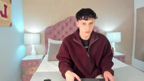 Snapshot of lephystar chatting on May 9, 3:45 am LephyStar online show from May 9, 3:45 am