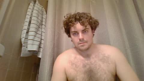 Snapshot of lepotan89 chatting on January 27, 3:47 am drew online show from January 27, 3:47 am