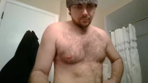 Snapshot of lepotan89 chatting on February 5, 2:51 am drew online show from February 5, 2:51 am