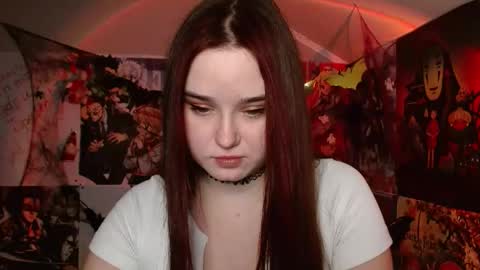 Snapshot of leraaa72 chatting on October 9, 6:55 am little secret online show from October 9, 6:55 am