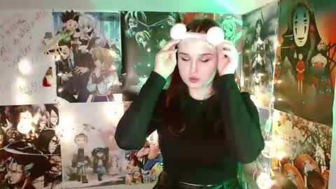 little secret online show from November 25, 7:47 pm