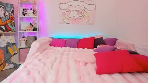 Valerie online show from December 2, 3:01 am