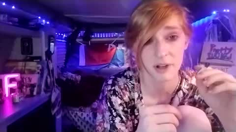 LesleyGumGrass- The Boring Trans girl online show from March 10, 7:21 am