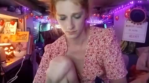 LesleyGumGrass- The Boring Trans girl online show from October 9, 2:37 pm