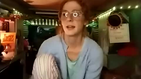 LesleyGumGrass- The Boring Trans girl online show from November 21, 1:21 pm