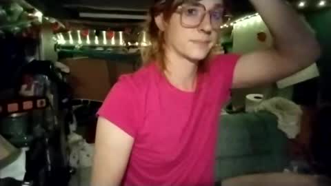 Snapshot of lesleygumgrass chatting on July 14, 7:13 am LesleyGumGrass- The Boring Trans girl online show from July 14, 7:13 am