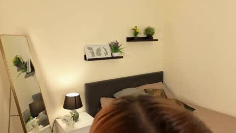 Snapshot of leslie__williams chatting on September 27, 6:13 pm Tracy online show from September 27, 6:13 pm
