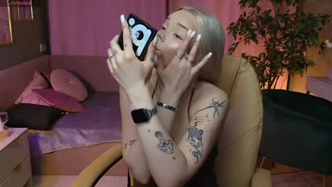 Stacey online show from April 28, 7:35 am