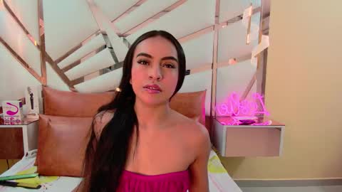 LeslieBush online show from December 17, 12:11 pm