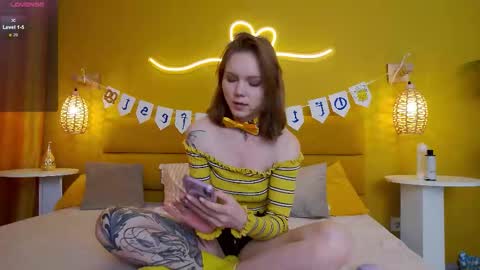 Lessy online show from September 21, 3:19 am