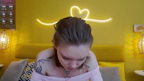 Lessy online show from October 13, 3:28 am