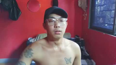 lesteryooo online show from March 31, 7:42 am