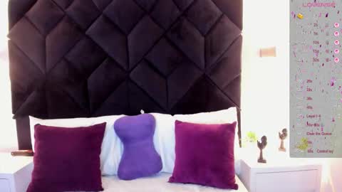 Snapshot of letiziia_sky chatting on October 1, 8:42 am letiziia online show from October 1, 8:42 am