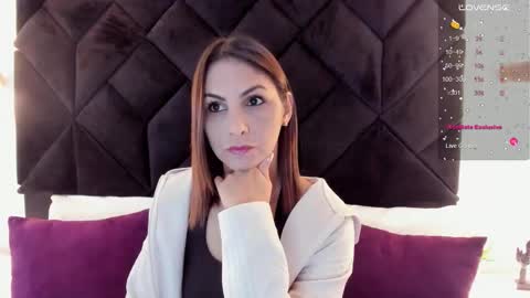 Snapshot of letiziia_sky chatting on November 24, 9:14 pm letiziia online show from November 24, 9:14 pm