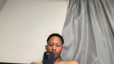 letmeeatup online show from January 17, 7:06 pm