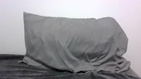 lets_play143 online show from January 9, 4:59 am