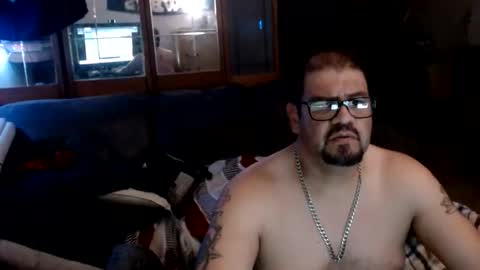 Snapshot of letsdothis1681 chatting on April 16, 5:36 pm letsdothis1681 online show from April 16, 5:36 pm