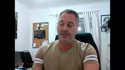 letshavefun2gether68 online show from November 28, 3:36 pm