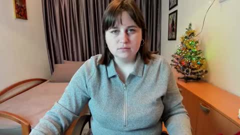 Naomi online show from December 23, 6:55 am