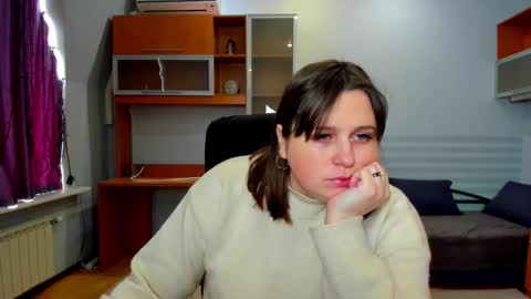 Naomi online show from February 3, 7:35 am