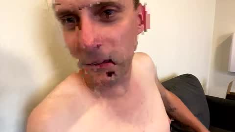 Snapshot of lettucespice chatting on October 9, 7:17 am lilithgaze online show from October 9, 7:17 am