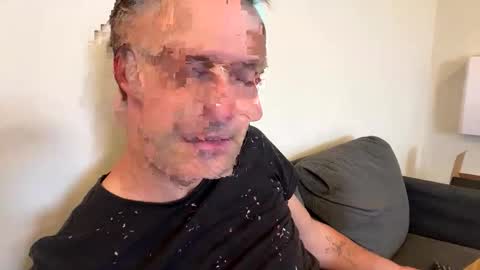 Snapshot of lettucespice chatting on October 14, 5:08 am lilithgaze online show from October 14, 5:08 am