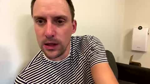 Snapshot of lettucespice chatting on October 17, 8:06 am lilithgaze online show from October 17, 8:06 am