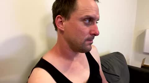 Snapshot of lettucespice chatting on October 21, 9:10 am lilithgaze online show from October 21, 9:10 am