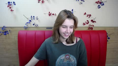 letty_curly online show from December 14, 9:29 am