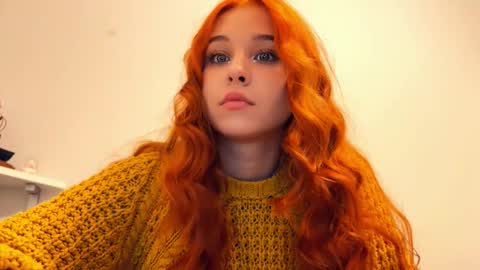 Snapshot of lettygherardini chatting on February 25, 8:07 pm Lola online show from February 25, 8:07 pm