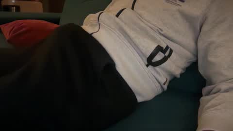 leukurrt online show from February 25, 7:12 pm