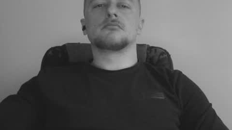 lev1ngston online show from April 8, 12:27 pm