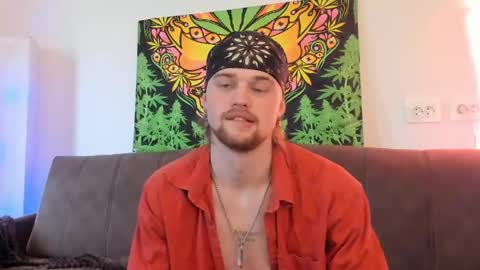Snapshot of lev_miller chatting on May 16, 5:26 am lev_miller online show from May 16, 5:26 am