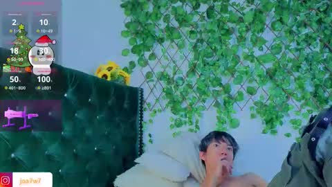 Levi  online show from December 21, 7:54 pm