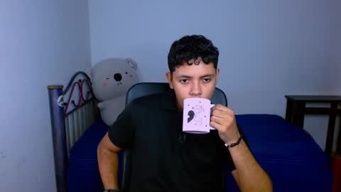      0600AM-1200PM - online show from January 7, 2:47 am