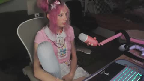 lewdy booty online show from October 18, 5:32 am