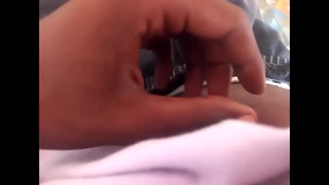 Snapshot of lewiskip chatting on October 17, 11:24 am lewiskip online show from October 17, 11:24 am