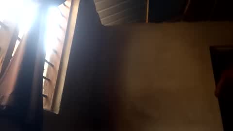 Snapshot of lewiskip chatting on October 24, 5:04 am lewiskip online show from October 24, 5:04 am