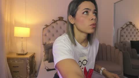    online show from October 3, 11:51 am