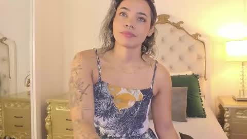    online show from November 19, 12:05 pm