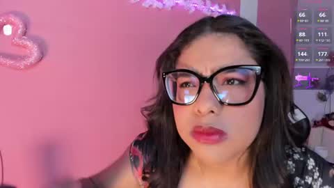 xiara online show from July 3, 2:29 am