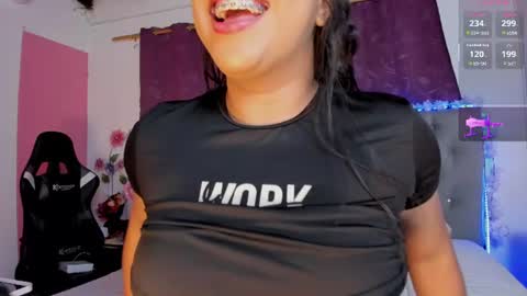 xiara online show from July 15, 1:33 am