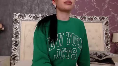 Snapshot of lexi__vicious chatting on February 17, 8:47 pm lexi__vicious online show from February 17, 8:47 pm