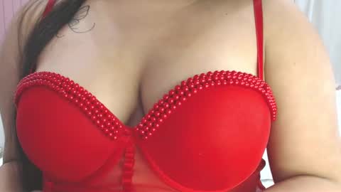 Gabrielle online show from February 1, 10:15 am