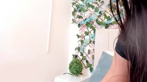 Gabrielle online show from November 5, 10:37 am